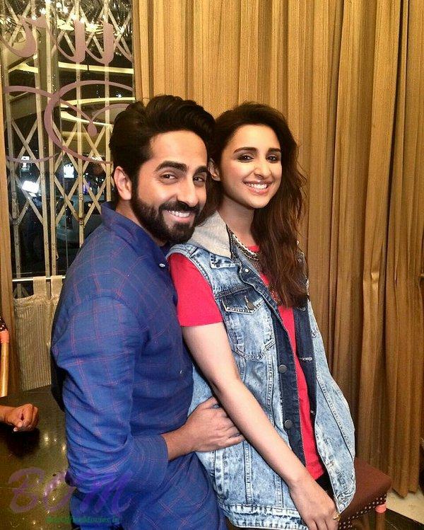 A picture of Meri Pyaari Bindu couple Parineeti Chopra and Ayushmann Khurana