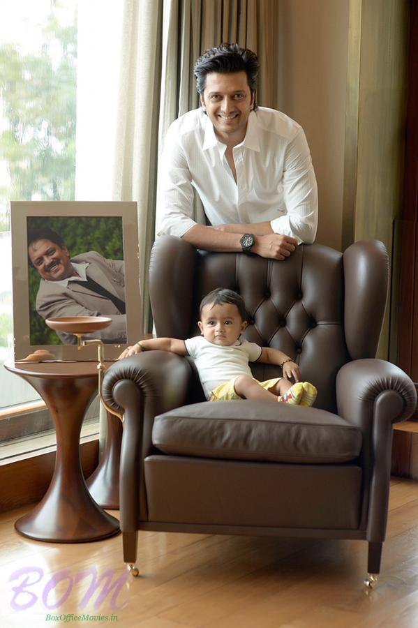 A royal picture of Riteish Deshmukh with son Riaan