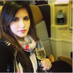 A sweet picture of Sunny Leone