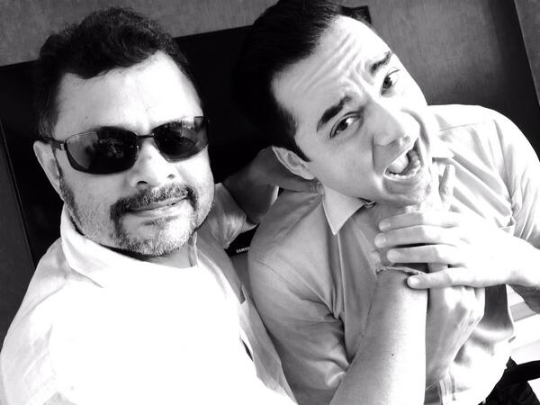 Abhay Deol With Tirru on SNAFU Movie set. Chintan Gandhi is Dialogue Writer of the movie