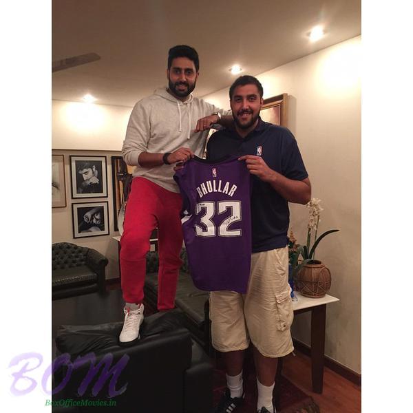 Abhishek Bachchan ‏met with Sim Bhullar