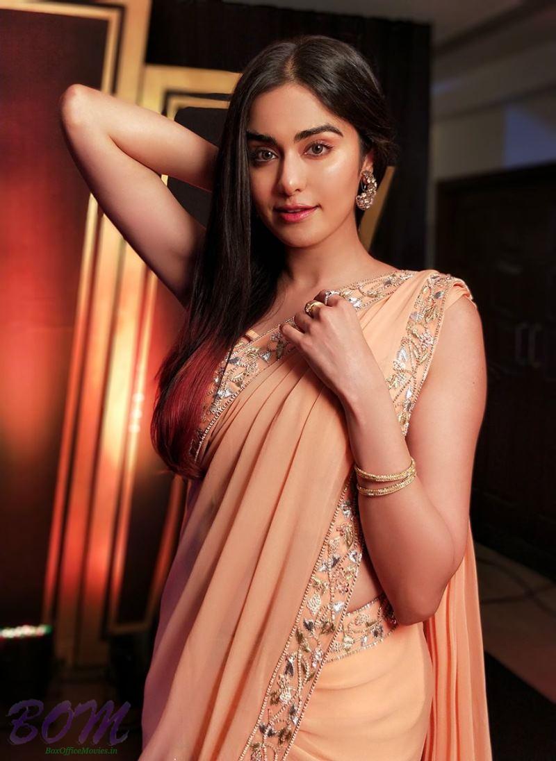 Adah Sharma gorgeous pic in saree