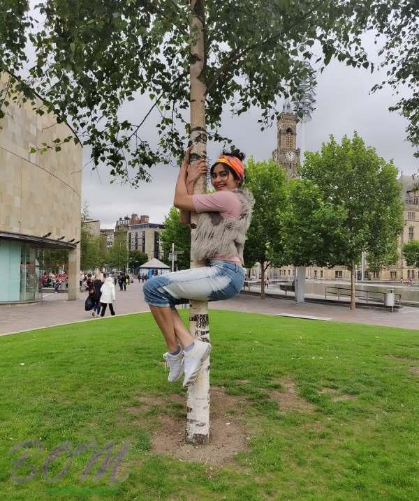 Adah Sharma Picture haging in tree