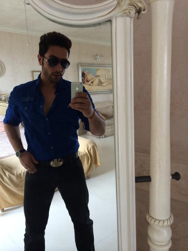 Adhyayan Suman another selfie picture