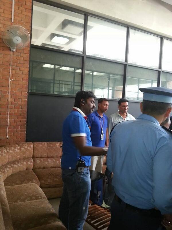 Akshay Kumar Spotted At Tribhuvan International Airport, Kathmandu on 7th may 2014
