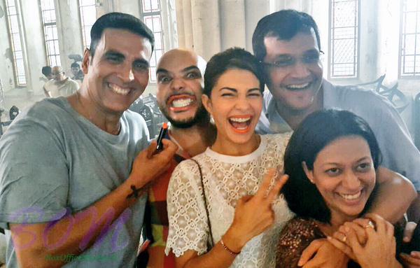 Akshay Kumar last day on the sets of Brothers movie with Jacqueline Fernandez