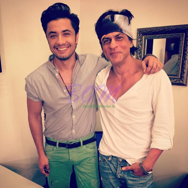 Ali Zafar picture with Shahrukh Khan