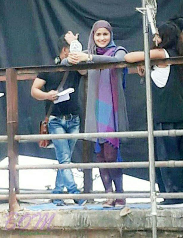 Alia Bhatt first look picture from Gully Boy