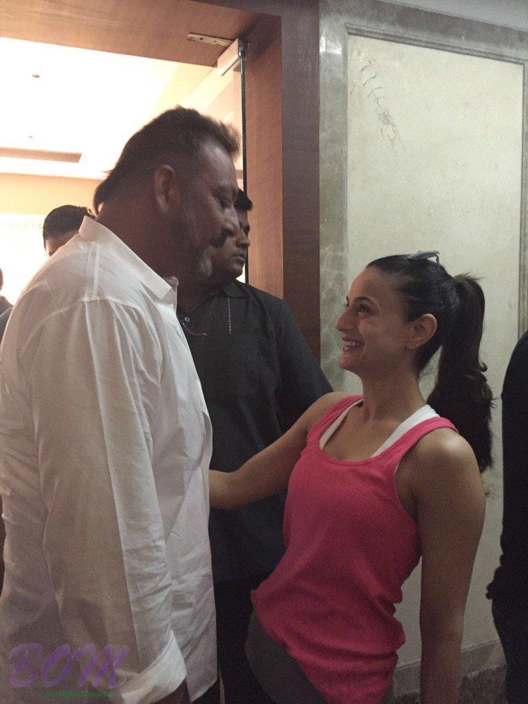 Ameesha Patel ‏with Sanjay Dutt on day he is released from Jail