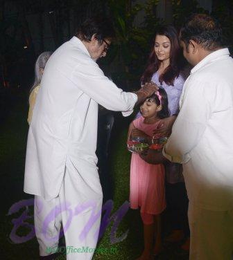 Amitabh Bachchan clebrating with Aradhya on holika 2018