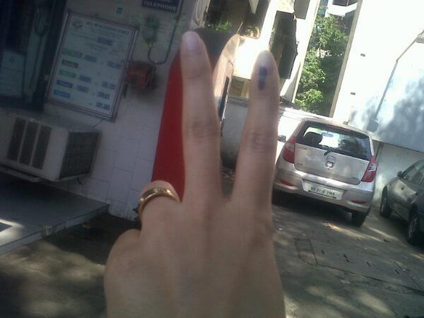 Amrita Rao Voting Picture