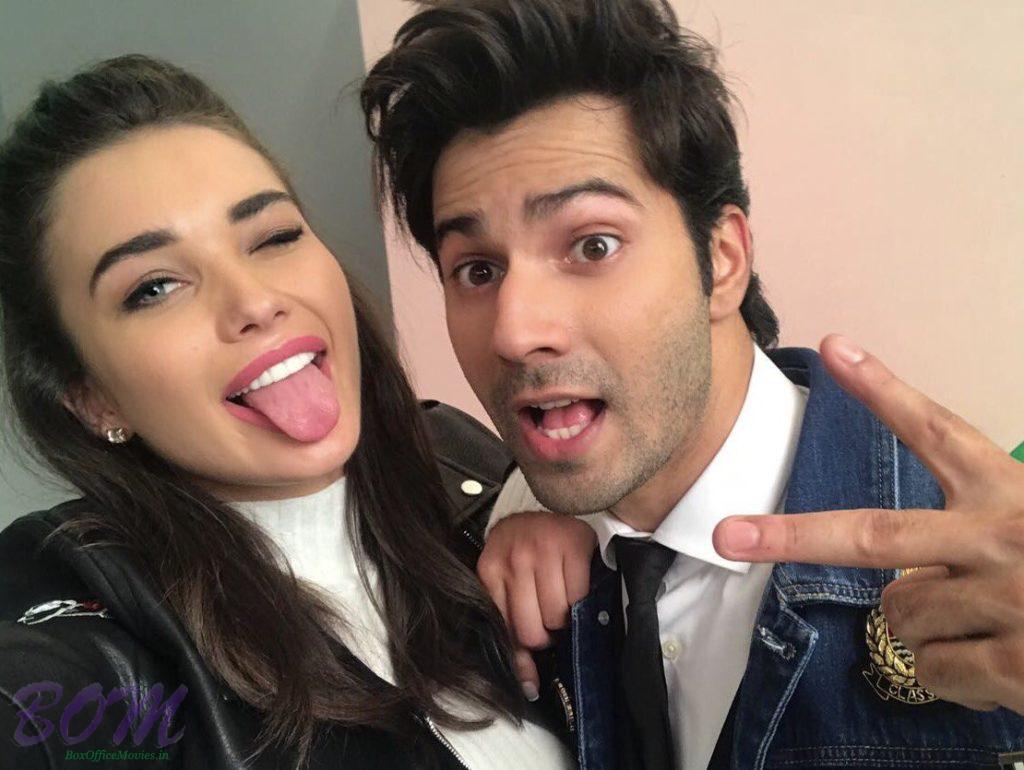 Amy Jackson selfie with Varun Dhawan