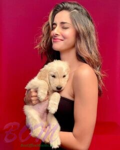 Ananya Panday trying to hide her emotion with cute Puppy