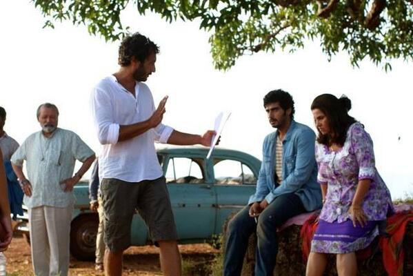 Arjun Kapoor and Dimple Kapadia getting directions from Homi Adajania  while shooting for FindingFanny.