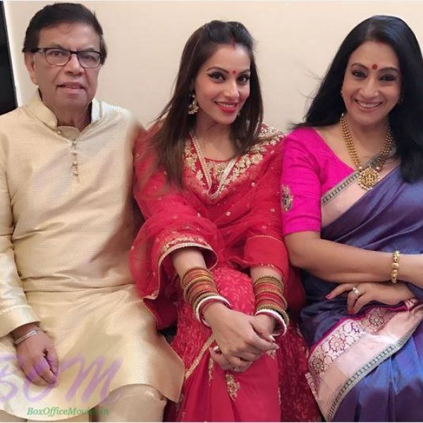 Bipasha Basu with her Father and Mother
