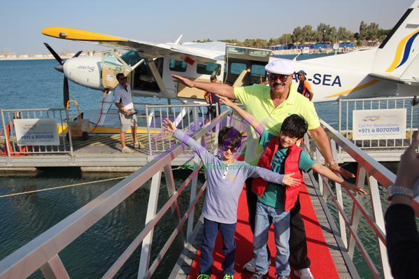 Bollywood director Rakesh Roshan strikes a pose with Hrithik Roshan's sons Hrehaan and Hridaan. He is just rocking with his grandsons like with son Hrithik Roshan. Proud Father and Grand Father of Bollywood.