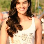 Dilwali gorgeous Kriti Sanon