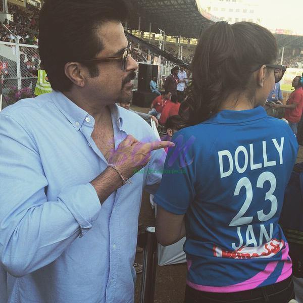 Dolly Sonam Kapoor picture with Anil Kapoor