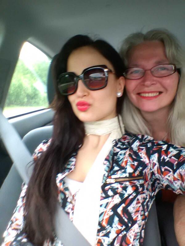 Elli Avram with Mother