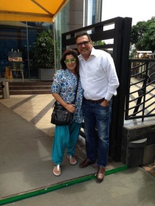 Farah Khan shared this picture with Jolly statement 'Boman Irani v hav to stop meeting like this. What will people say'