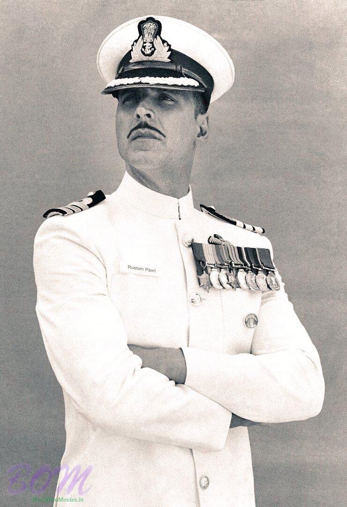 First Look of Akshay Kumar in Rustom movie