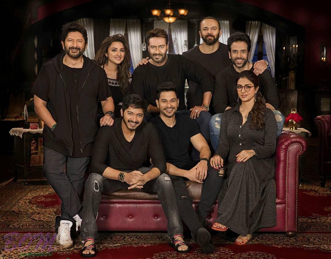 Golmaal Again leading starcasts first group photo