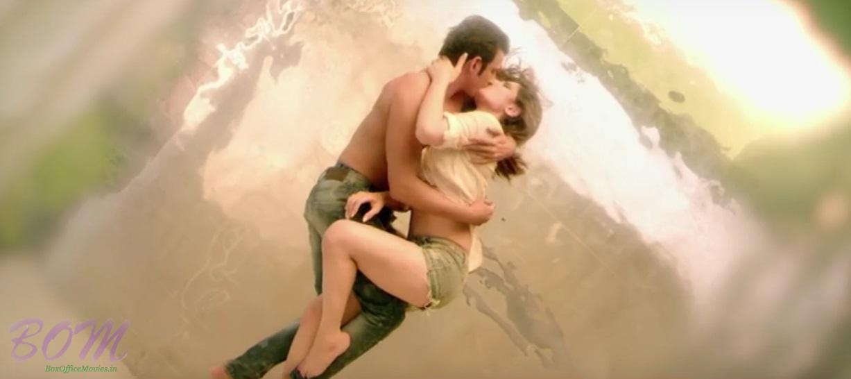 Hate Story 3 errotic scene2