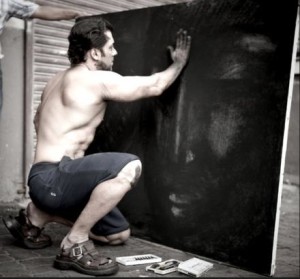 How Salman khan do paint - Salmam khan Painting Style picture