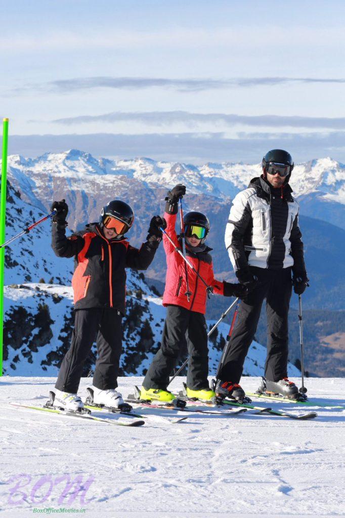 Hrithik Roshan doing skating with his kids