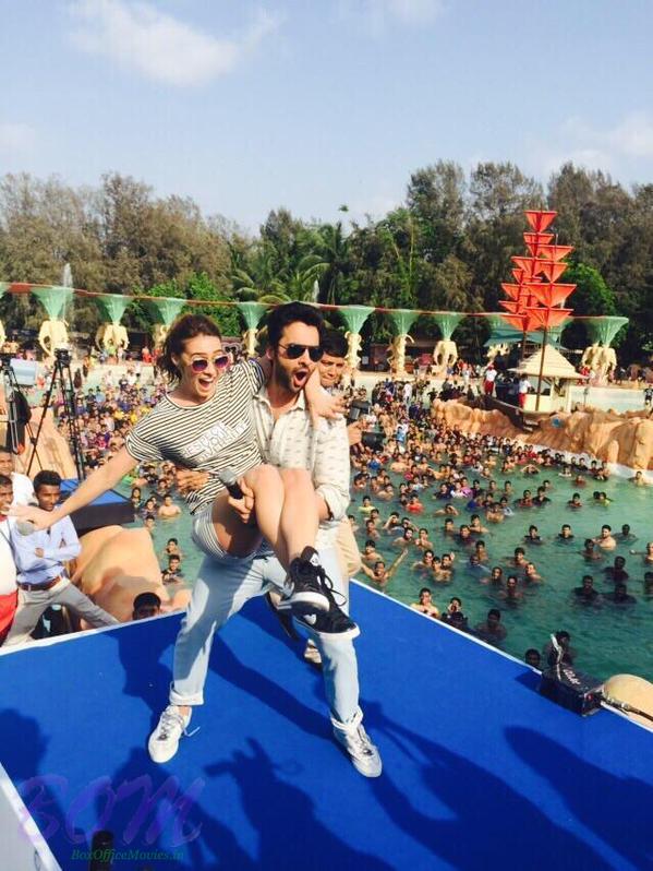 Jackky Bhagnani throwing Lauren Gottlieb in the wave pool