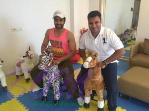 Jackky Bhagnani feels happy ‏being a kid again