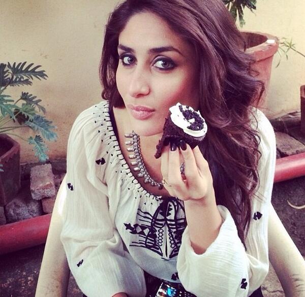 Kareena Kapoor enjoys a chocolate cupcake in between shots!