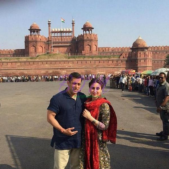 Kareena and Salman on the sets of Bajrangi Bhaijaan movie