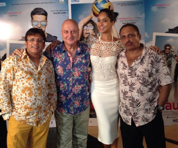 Lisa Hayden, Anupam Kher, Anu Kapoor and Piyush Mishra at the trailer launch of the shaukeens
