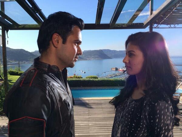 MR X Emraan Hashmi and Amyra Dastur rehearsing a love scene under the gaze of Vikram Bhatt in CAPE TOWN.