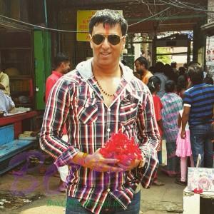 Madhur Bhandarkar at Kalighat Temple in Kolkata