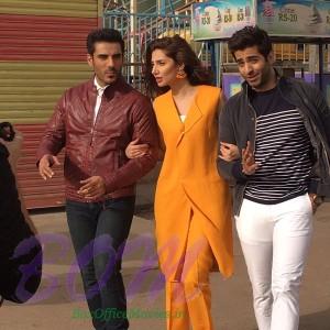 Mahira Khan with Homan and Jahaan