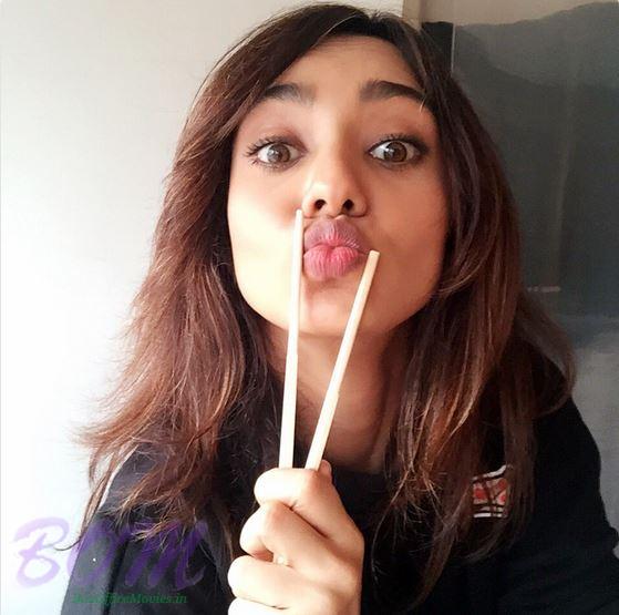 Neha Sharma crazy pout style quirky pic