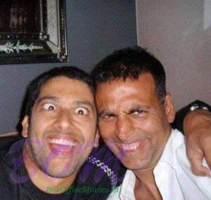 One of the unique picture of Aftab Shivdasani with Akshay Kumar