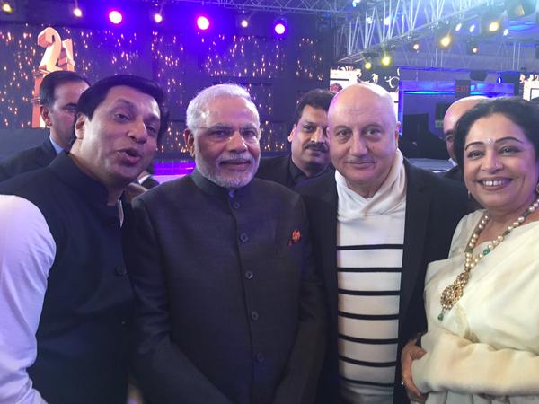 Prime Minister Narendra Modi, Madhur Bhandarkar, Anupam Kher, Kirron Kher on 21 Years of Aap Ki Adalat