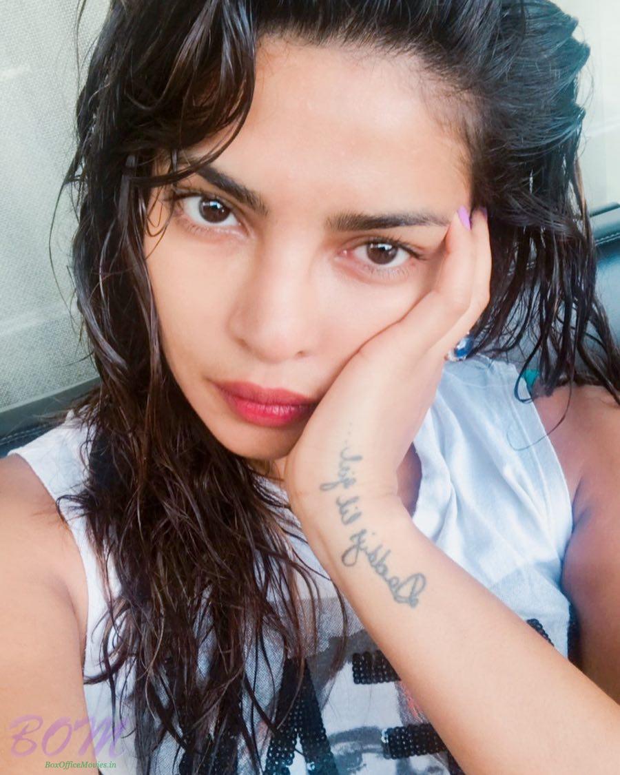 Priyanka Chopra Latest Selfie On Aug 17 Photo Did You Like This Latest Selfie Of Priyanka