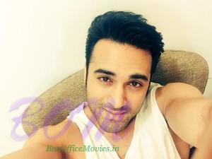 Pulkit Samrat selfie