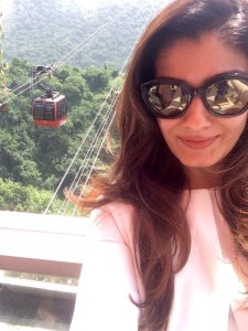 Raveena Tandon selfie In beautiful parwanoo