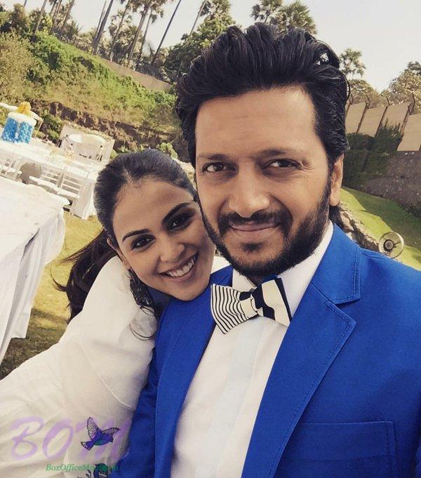 Riteish Deshmukh Valentine Day 2016 selfie