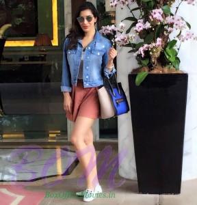 SOPHIE CHOUDRY Saturday style in Singapore on 5 Mar 2016