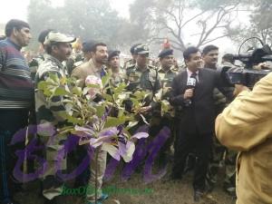 SUNNY DEOL at BSF camp in Delhi for 26th Jan ABPNews special
