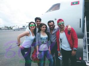 Saif Ali khan and the family in the Maldives
