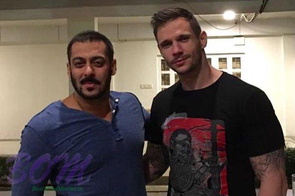 Salman Khan hangs out with kick-boxing champion Drew Neal after a shoot of Sultan movie