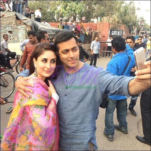 Salman Khan selfie with Kareena Kapoor on the set of Kabir Khan's Bajrangi Bhaijaan