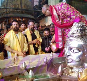 Sanjay Dutt in Lord Shiva temple in Agra